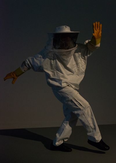 Billede: Sophia Ioannou Gjerding & Mark Tholander, Ensembles and Monsters, Kunsthal Aarhus, 2024. Foto: Jacob Friis-Holm Nielsen.