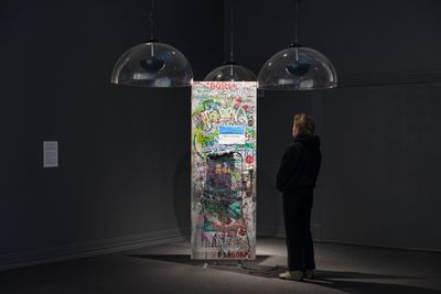 Billede: Installationsfoto, Benjamin Asger Krog Møller & Naja Zethner, Afgang 2024: Passage, Kunsthal Aarhus, 2024, Foto: Mikkel Kaldal.