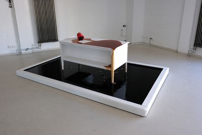 Image: Benjamin Krog Møller, Notes for supplement existing knowledge, Fabrik der künste, Hamburg, 2024. Photo: Carsten Rabe.