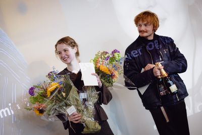 Billede: Vindere af Aarhus Art Prize, Talentprisen, 2024, Benjamin Asger Krog Møller og Naja Zethner. Foto: Martin Thomas Ford.