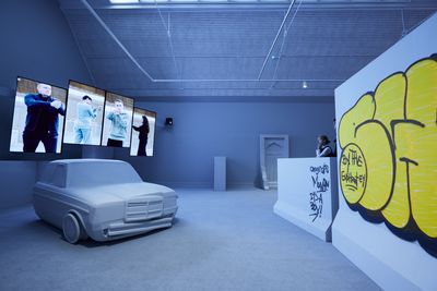 Søren Thilo Funder, GAME Engine (Orange Bulletproof Kids), 2021. Photo: Enneke Hempen